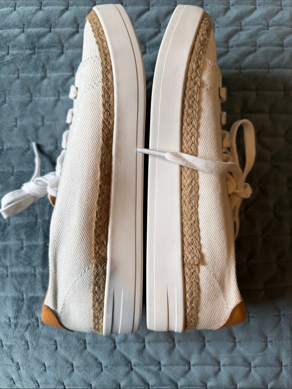 Reef White Canvas Espadrille-Style Lace Sneakers with Tan Heel - Picture 2 of 4